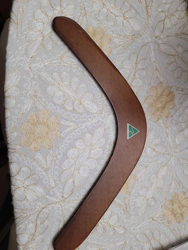 Authentic Wooden Australian Boomerang – Made in Australia - photo 2