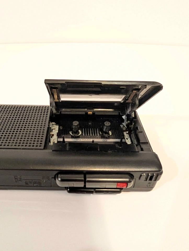 Panasonic RN-104 Microcassette Recorder - photo 2