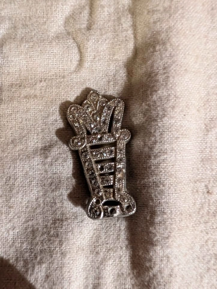 Vintage Art Deco Rhinestone Dress Clips - photo 2