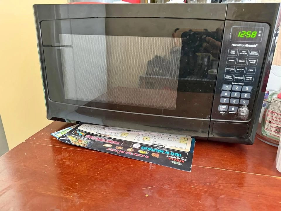 Hamilton Beach Microwave Oven