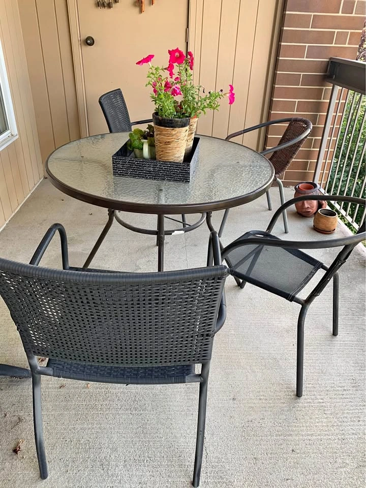 Patio Set with Mismatched chairs