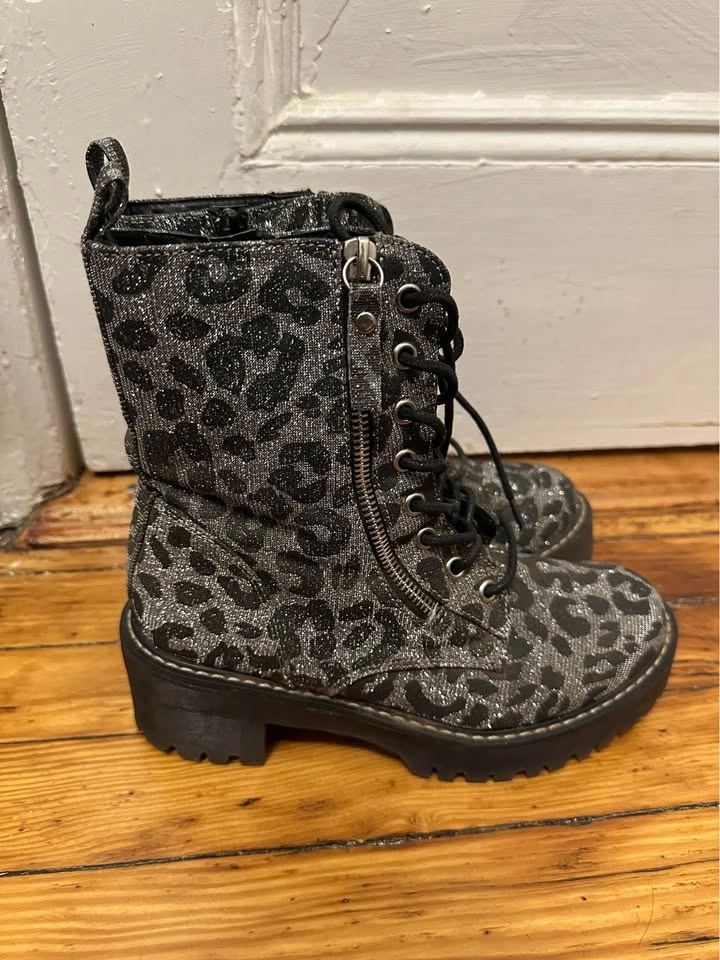 Mix No. 6 Rocklyn Silver Glitter Leopard Combat Boots - photo 3