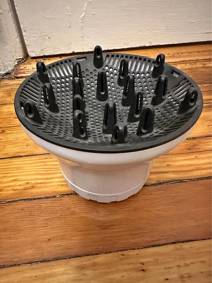 Universal Hair Dryer Diffuser Attachment