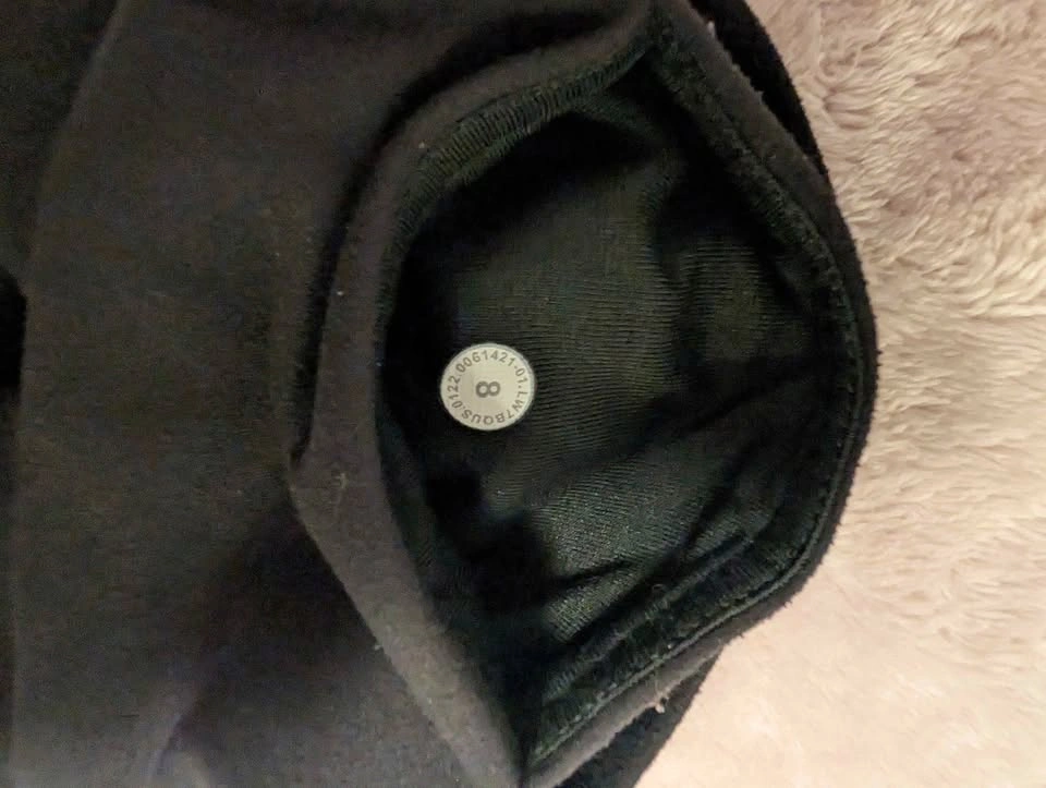Lululemon Align High-Rise Shorts with Pockets Size 8 - photo 3