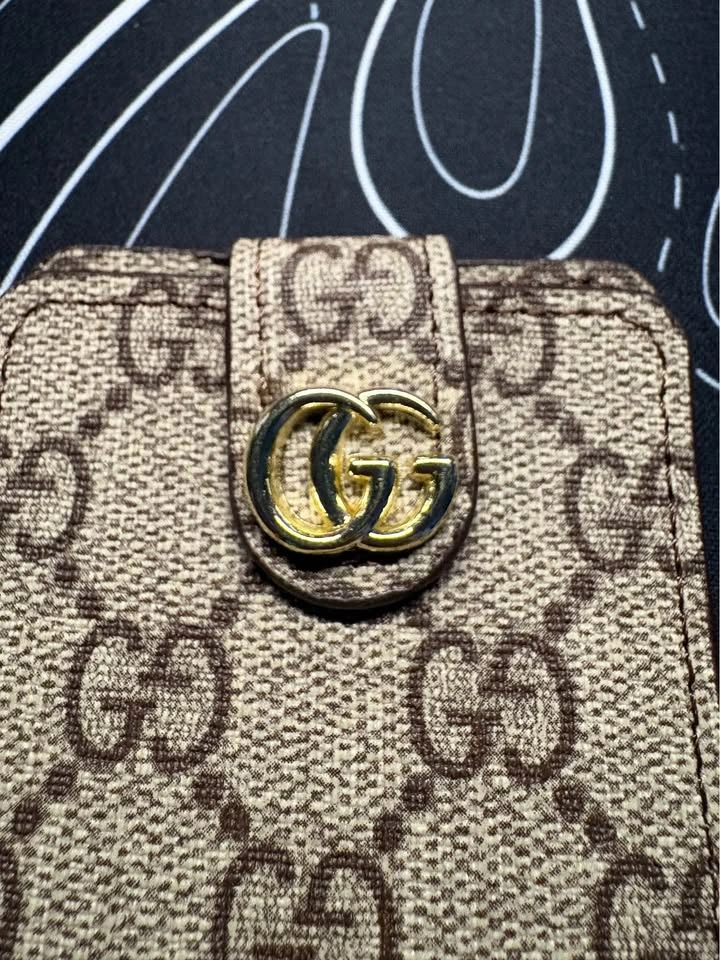 Gucci card holder - photo 3