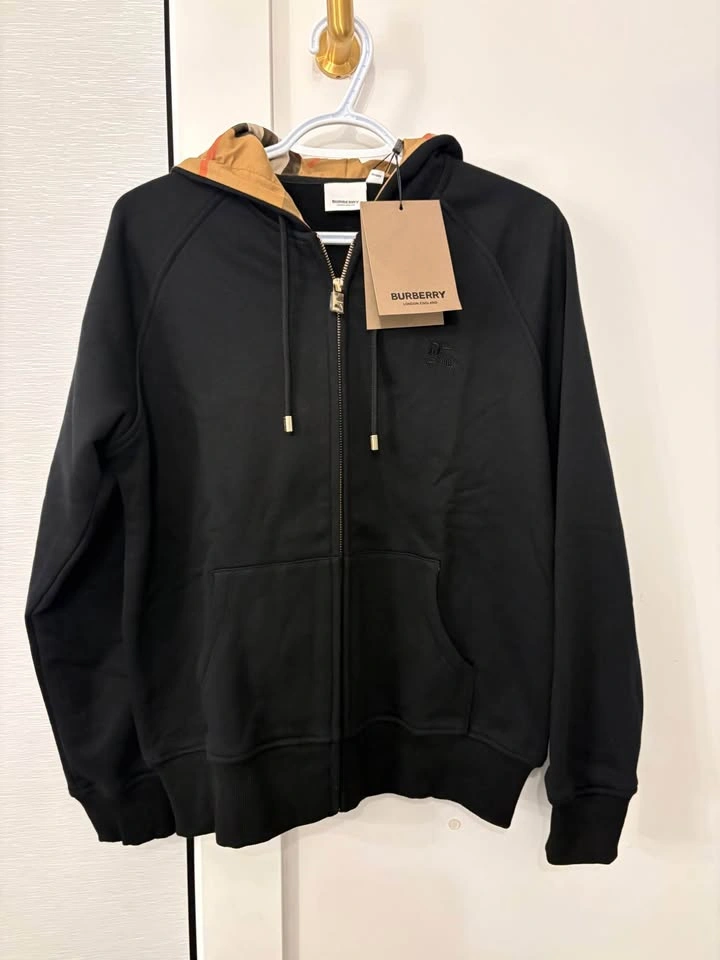 Burberry zip up - photo 2
