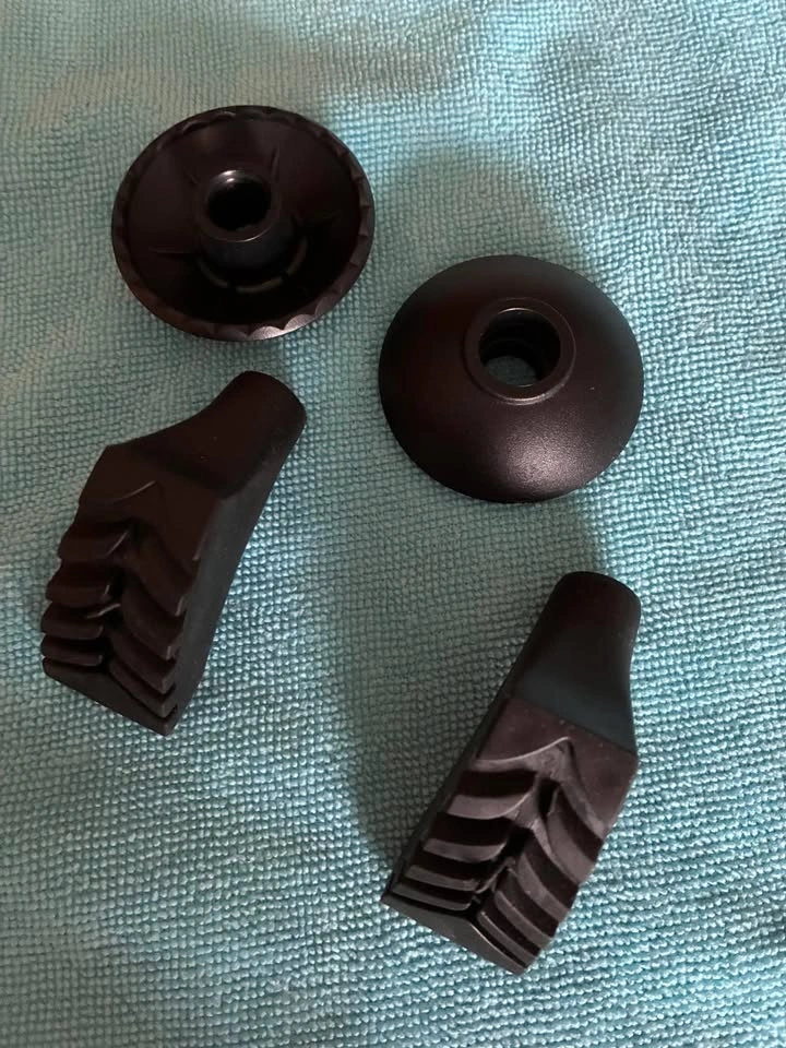 Cascade Mountain Tech Carbon Fiber Trekking Poles + Accessories - photo 3