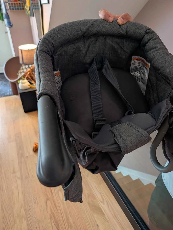Inglesina fast table hook on chair - photo 3