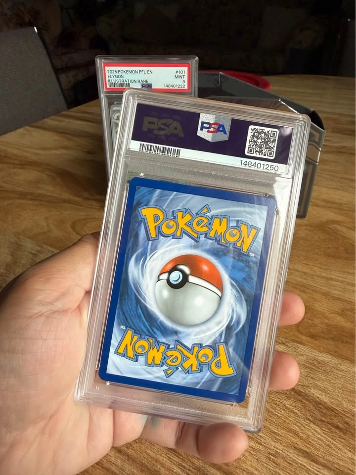 Flygon & Wooper PSA 9 - photo 5