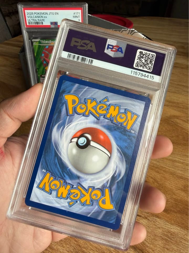 Volcanion EX & Slither Wing PSA 9 - photo 3
