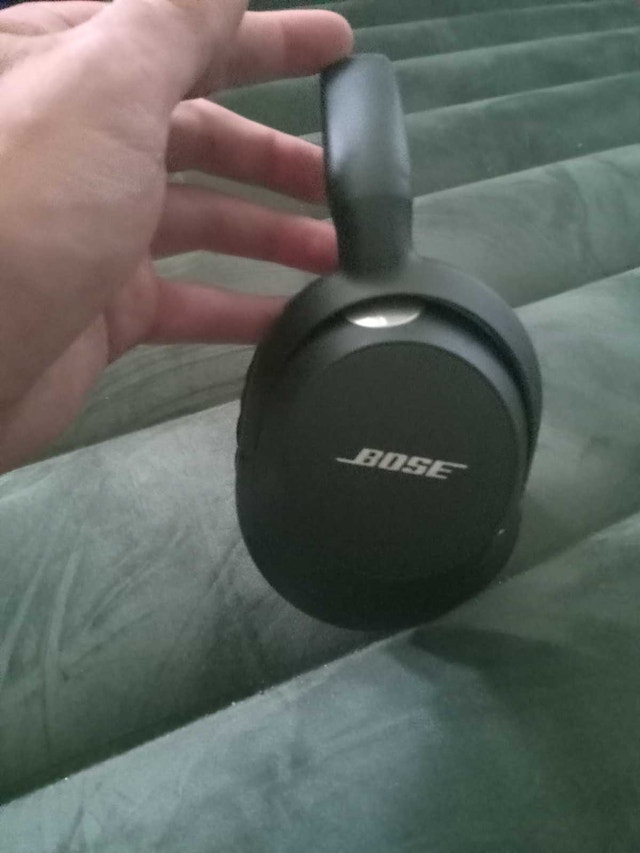 Bose Headphones - photo 4