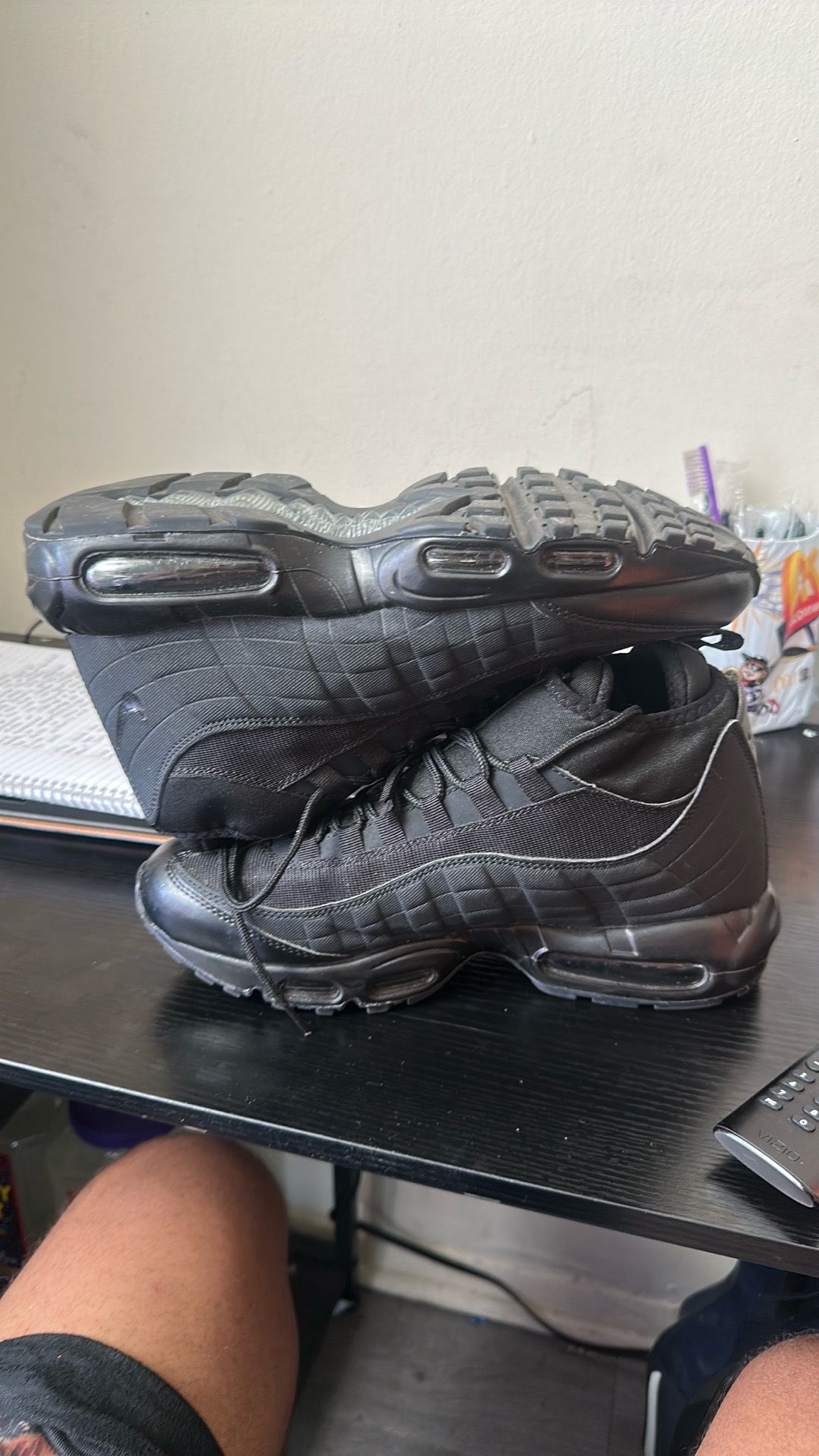 Nike Air Max 95 Triple Black Sneakers