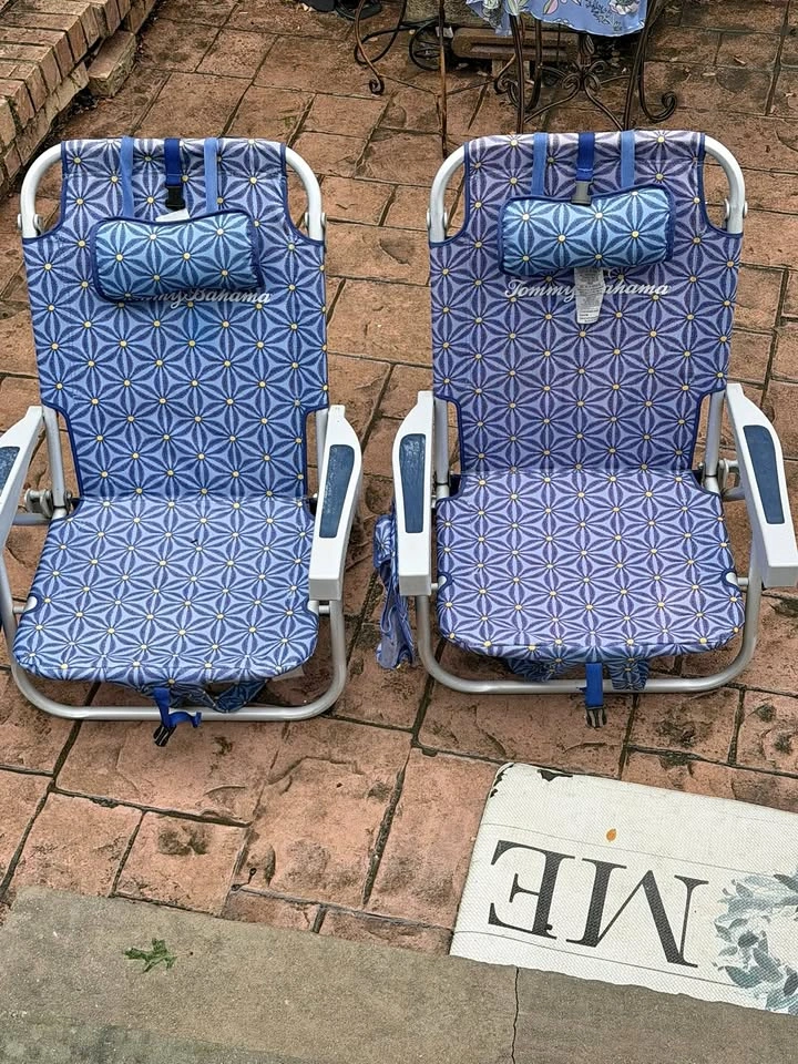Set of 2 Tommy Bahama Beach Chairs