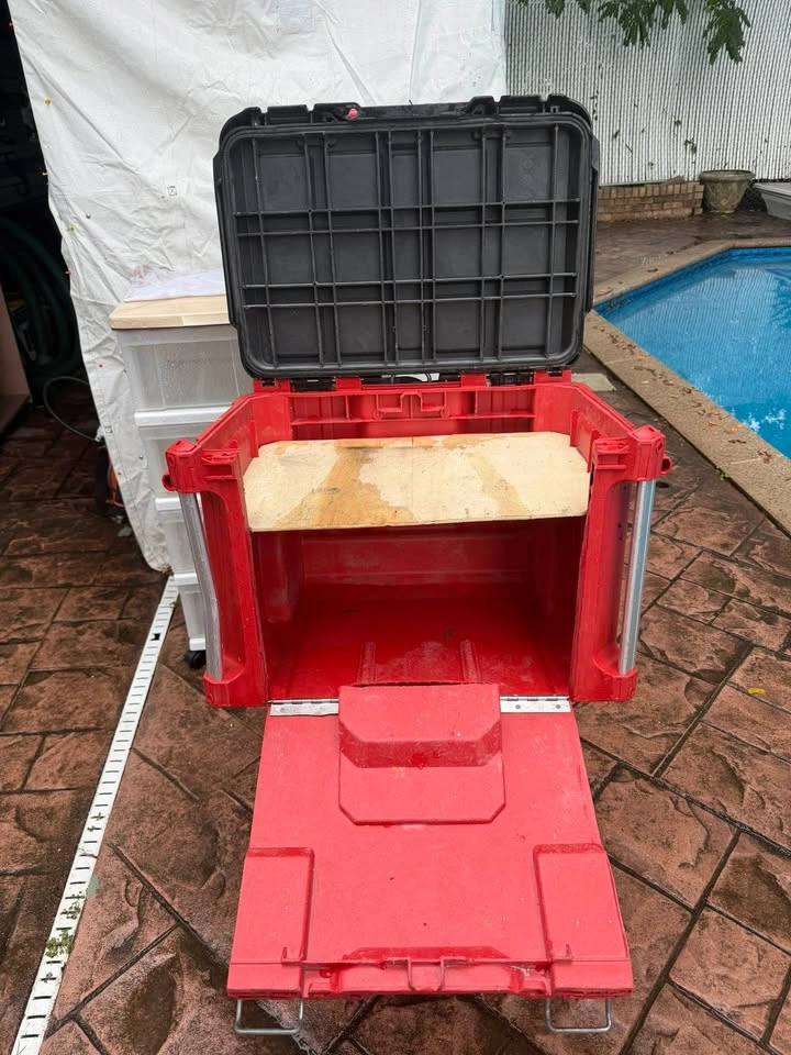 Milwaukee Packout Rolling Tool Box - photo 3