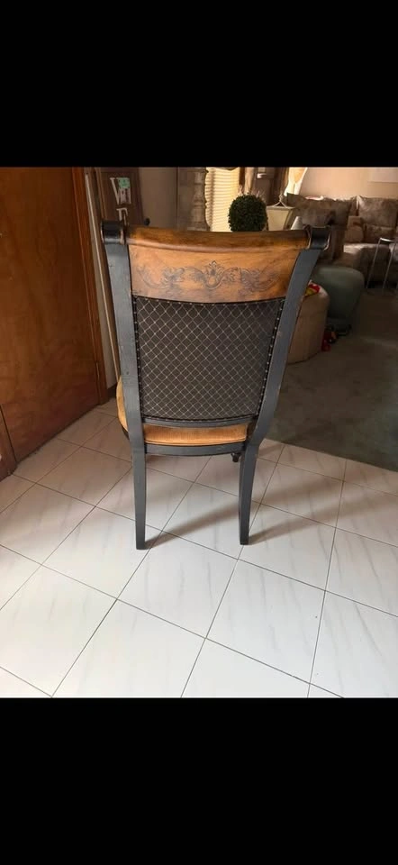 5 antique chairs - photo 4