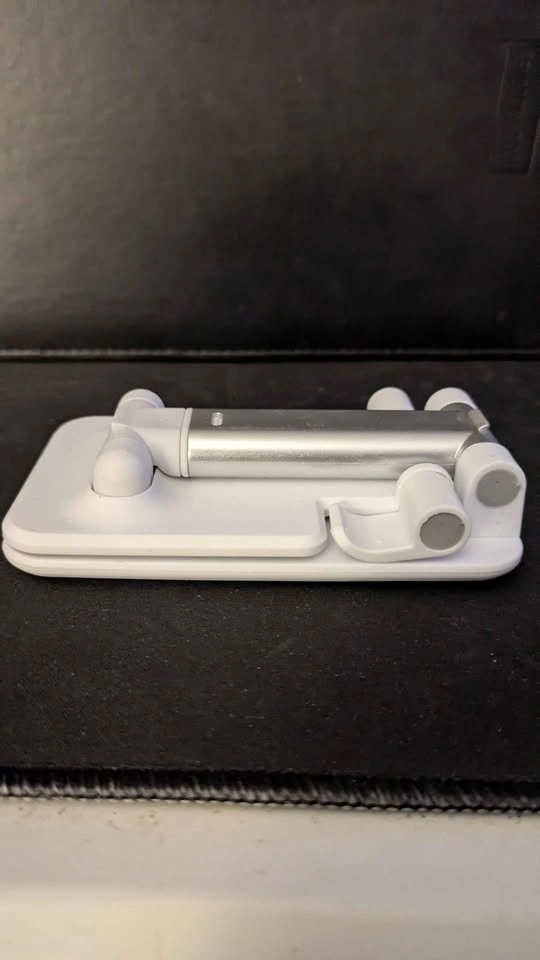 BNIB White Adjustable Phone & Tablet Stand - photo 5