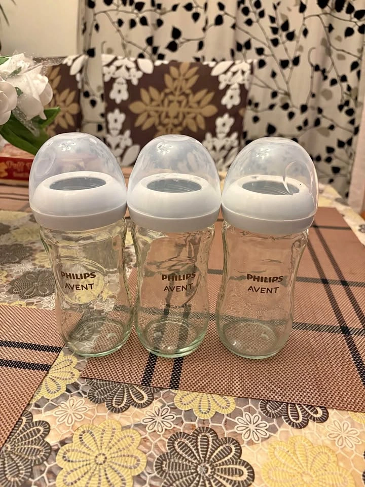 Philips Avent Glass Baby Bottles - Set of 3 8oz