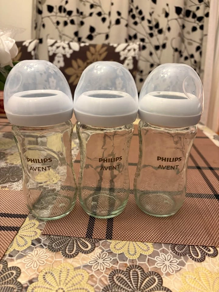 Philips Avent Glass Baby Bottles - Set of 3 8oz - photo 2