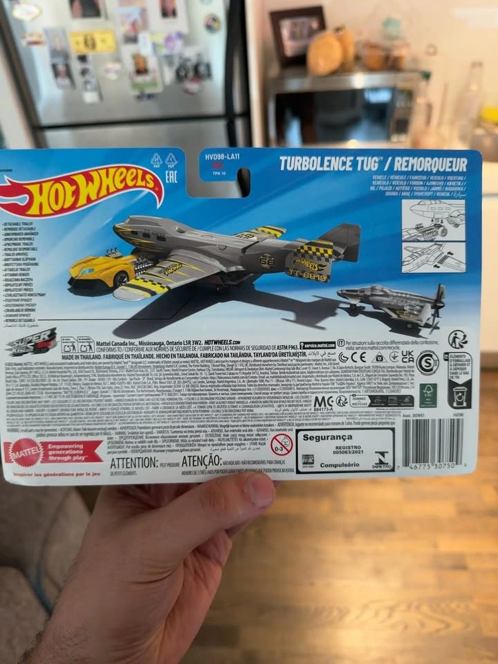 Hot Wheels Super Rigs – Turbolence Tug - New in Box - photo 3