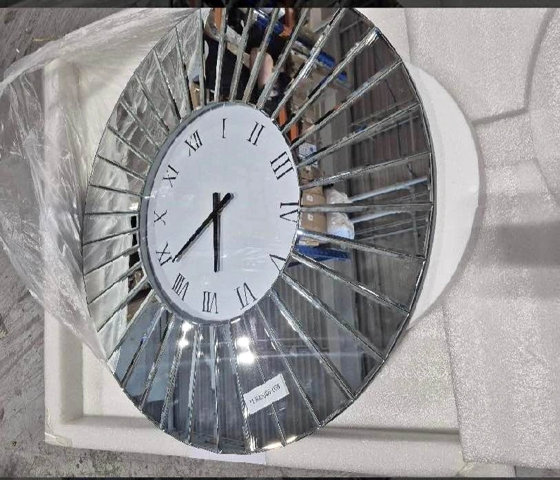 Brand New in Box Elegant Round Wall Clock