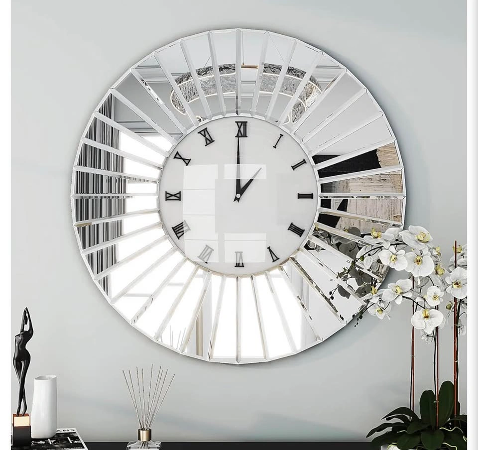 Brand New in Box Elegant Round Wall Clock - photo 2