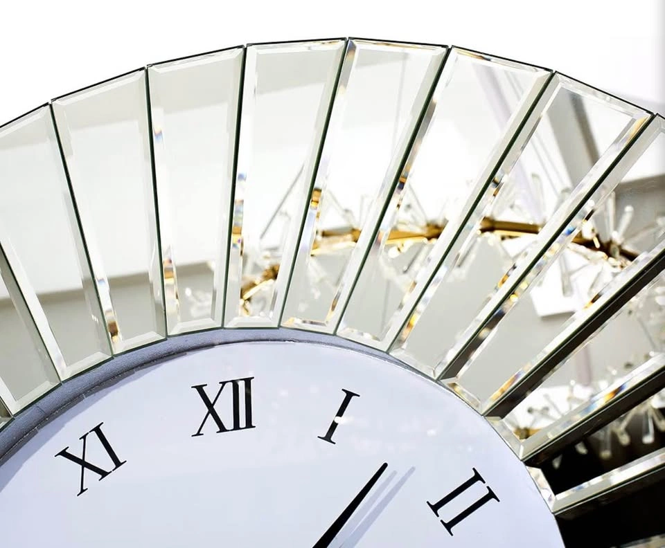 Brand New in Box Elegant Round Wall Clock - photo 5