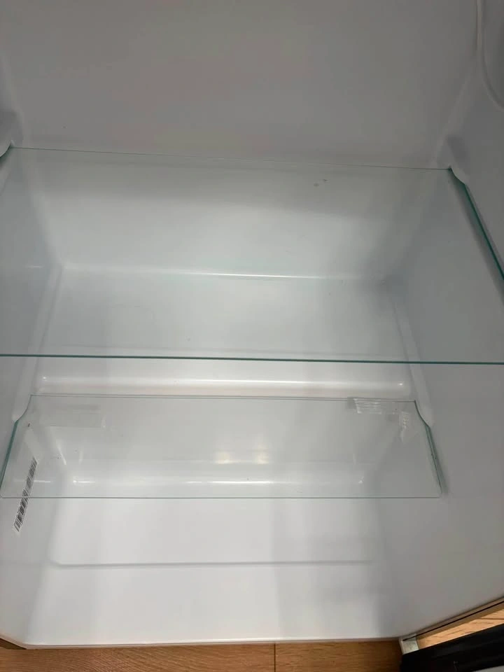 Hisense 3.3 cu ft. Black Compact Fridge with Reversible Door - photo 3