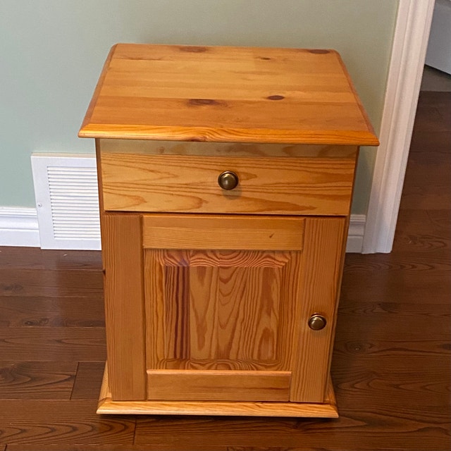Pine Nightstand