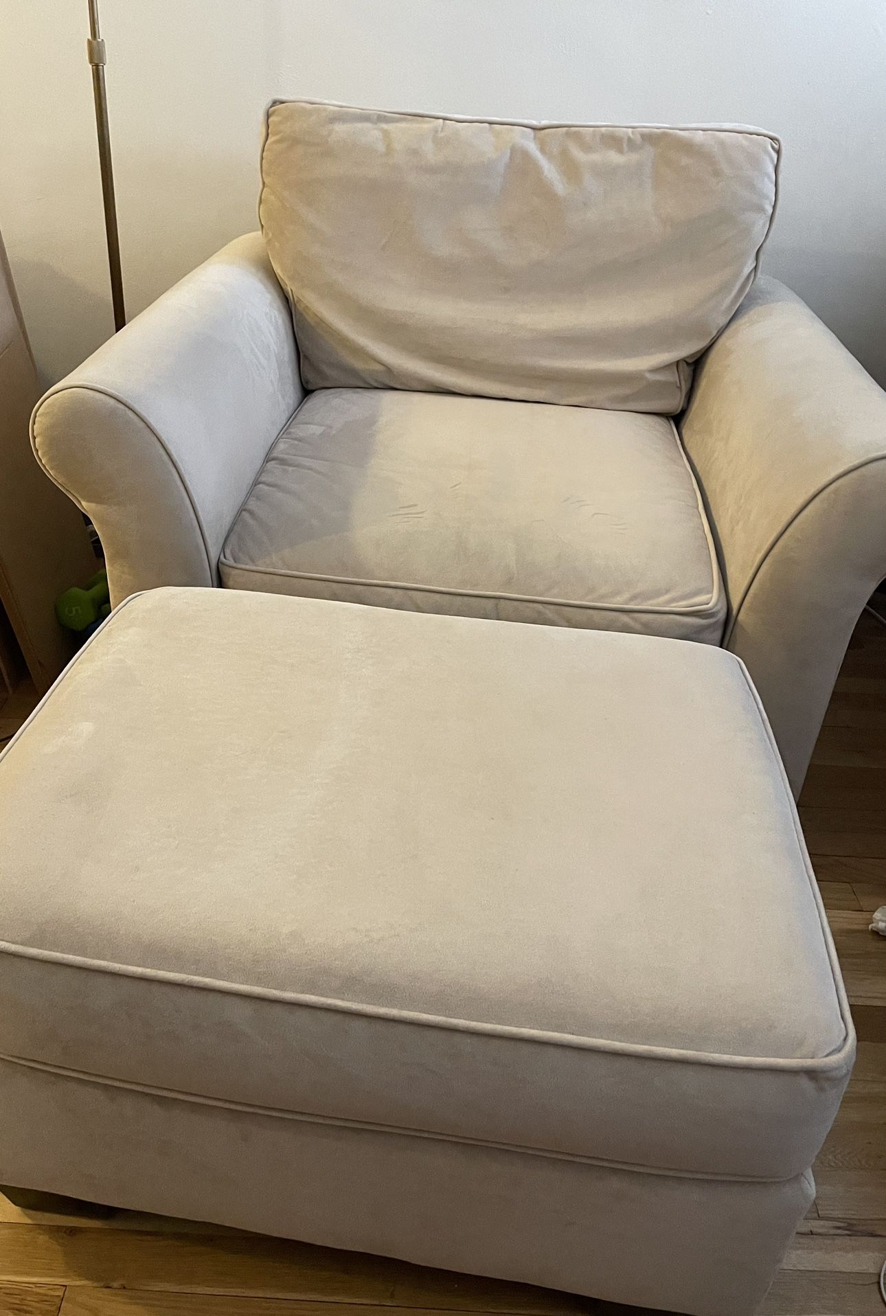 2 Pottery Barn Comfort Roll Grand Armchairs and Ottoman - photo 4