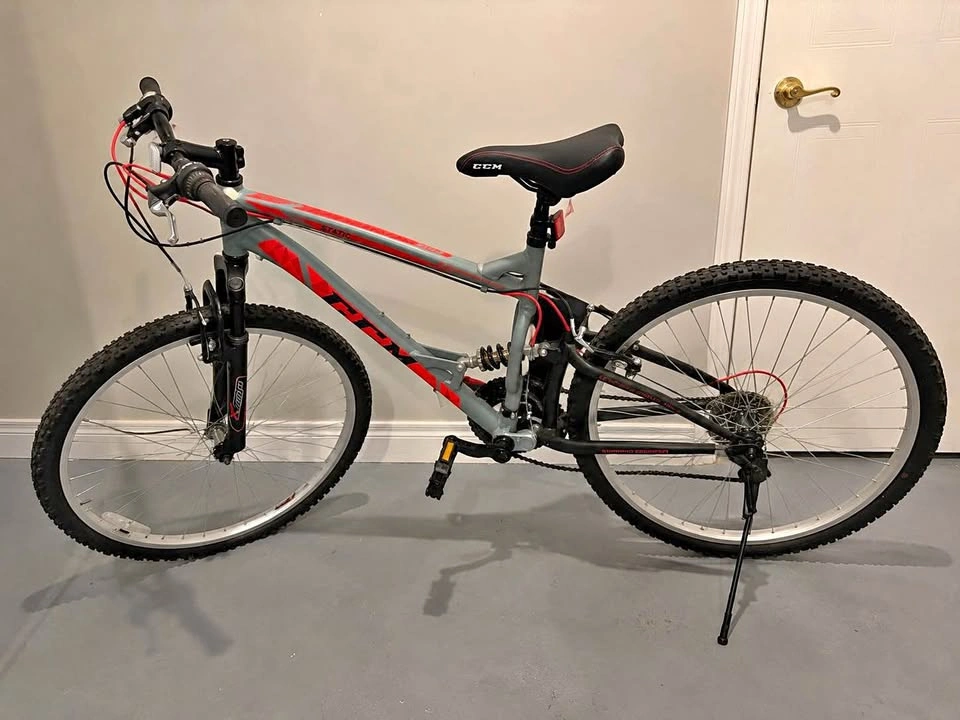 CCM Static 26” Dual Suspension Mountain Bike