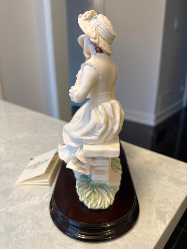 Vintage Giuseppe Armani Florence “The Proposal” (1998) figurine - photo 3