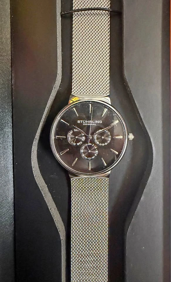 Men’s Watch NEW