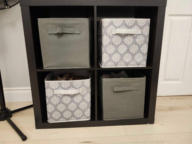 Shelf Unit
