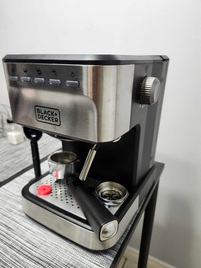 Black+Decker Semi-Automatic Espresso Machine - photo 3