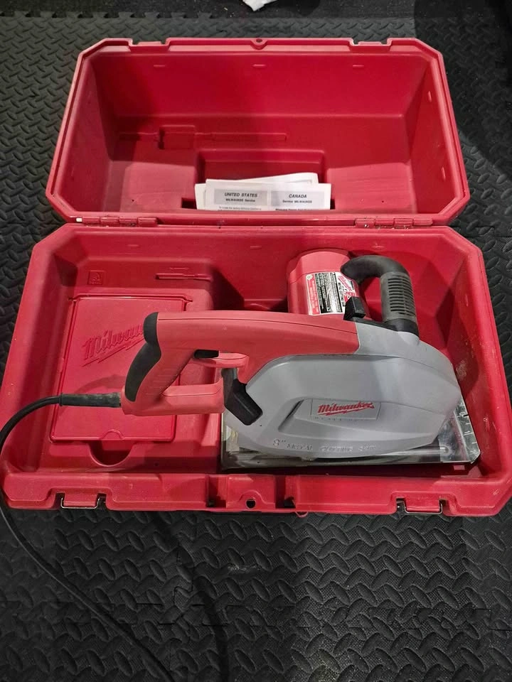 Milwaukee 8" metal cutting saw