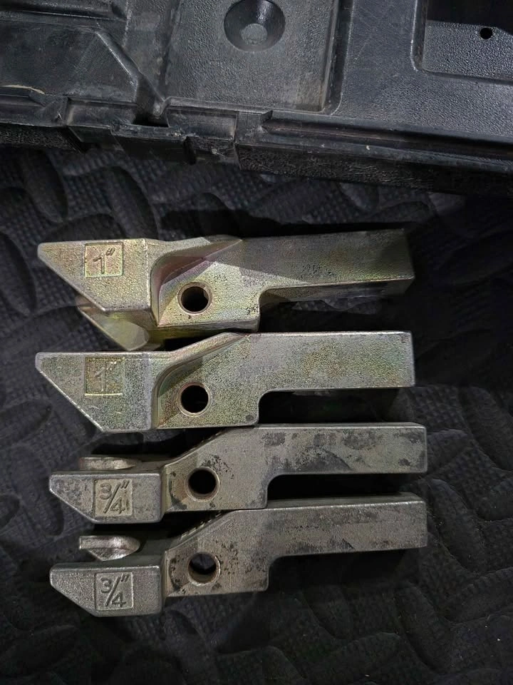 Wirsbo manual PEX sleeve compression tool - photo 2