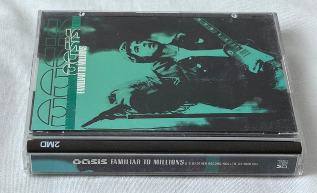 OASIS Familiar To Millions 2MD Retail MINIDISC [MD] Live - photo 2