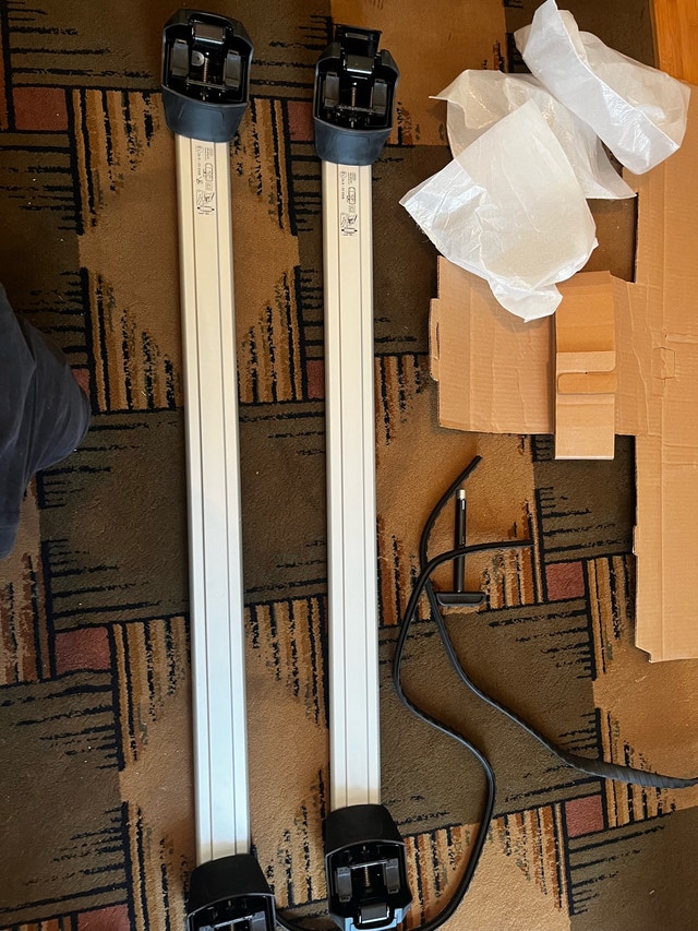 Audi OEM Q5 SQ5 18-25 NEW Roof Racks Base Carriers - photo 5