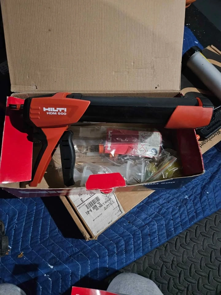 Hilti manual dispenser - photo 3