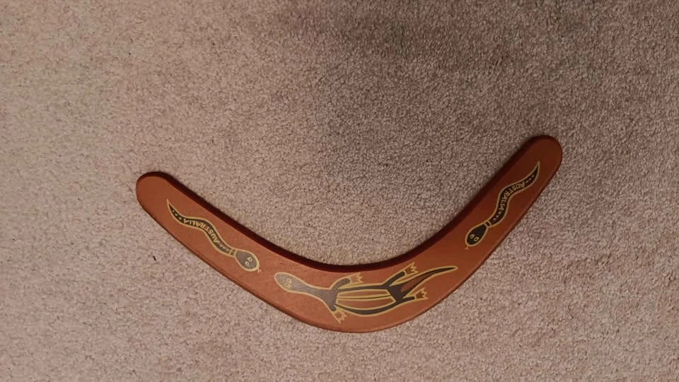 Vintage Australia Velvet Wall 12x32 Hanging and Wooden Boomerang - photo 2