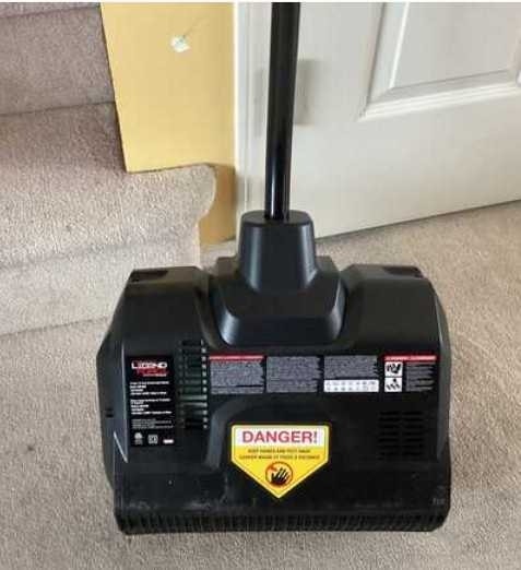 Snow Joe electric corded shovel - photo 3
