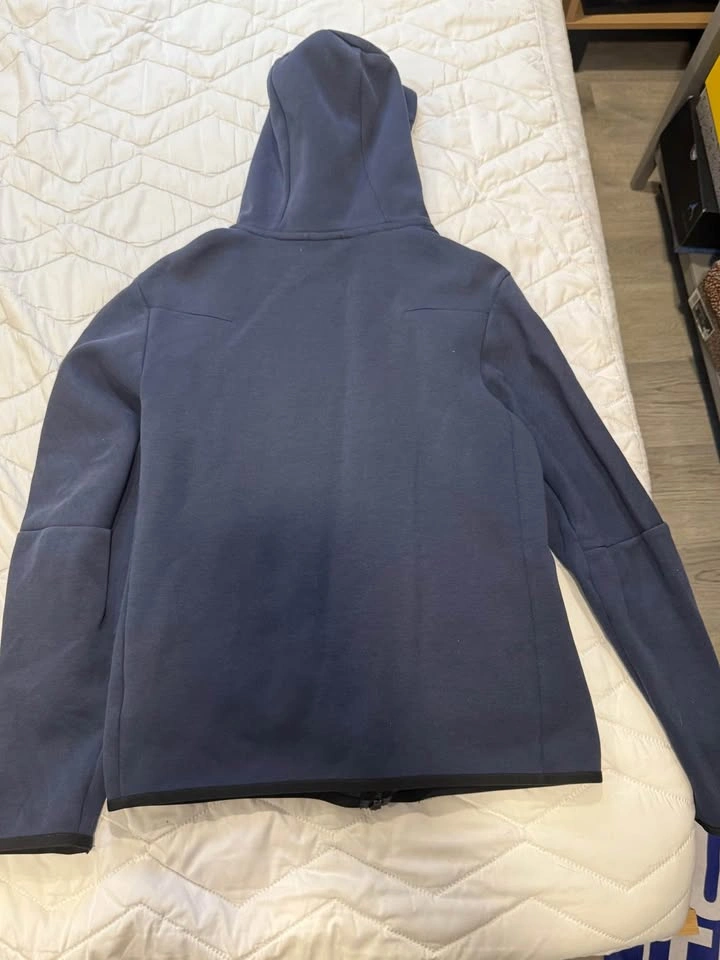 Nike Tech Fleece Hoodie - photo 2