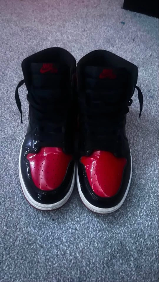 Jordan 1 patent breads - photo 2