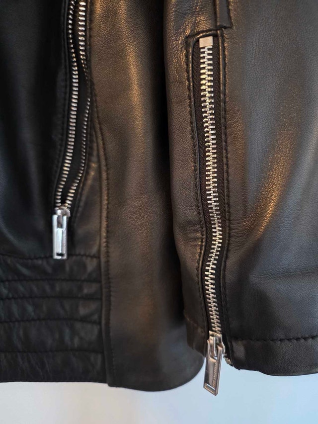 Karl Lagerfeld Leather Jacket - photo 5