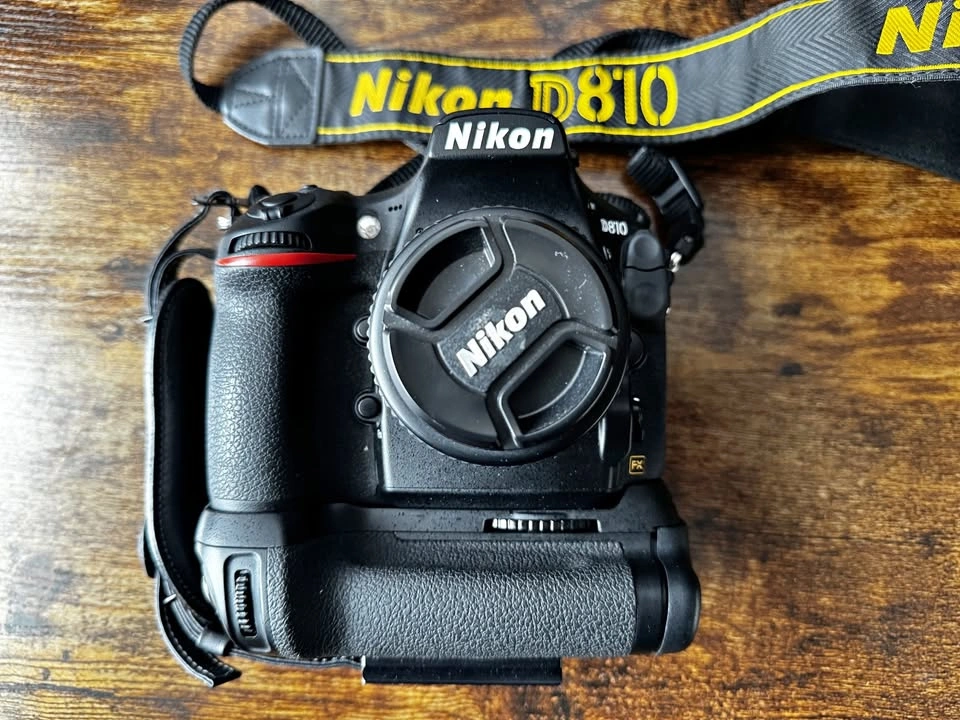Nikon D810 Professional Camera Bundle + 3 Lenses
