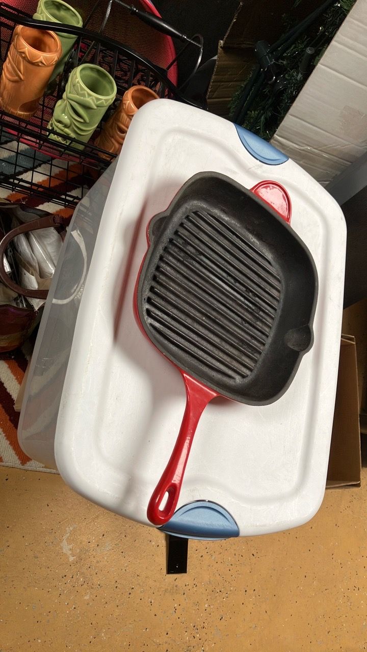 Set of 3 red enamel heavyweight cast iron frying pans - photo 5