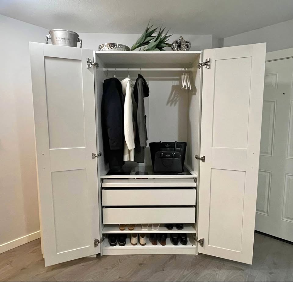 Ikea PAX Wardrobe / Entrance Closet