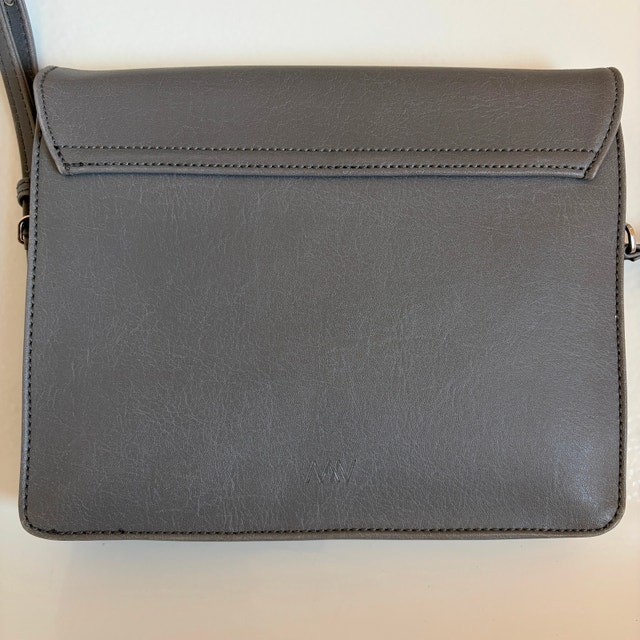 Matt & Nat LYSA Vegan Crossbody Bag • Vintage Collection • Grey - photo 4