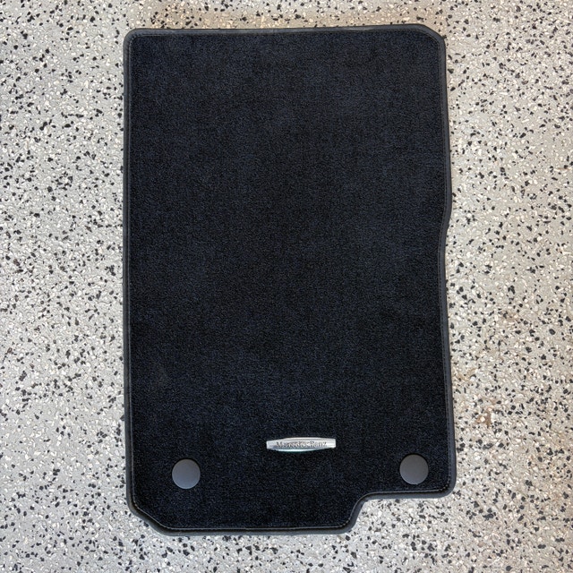 Mercedes OEM Floor Mats • ML350 ML400 ML550 ML63 AMG • NEW - photo 2