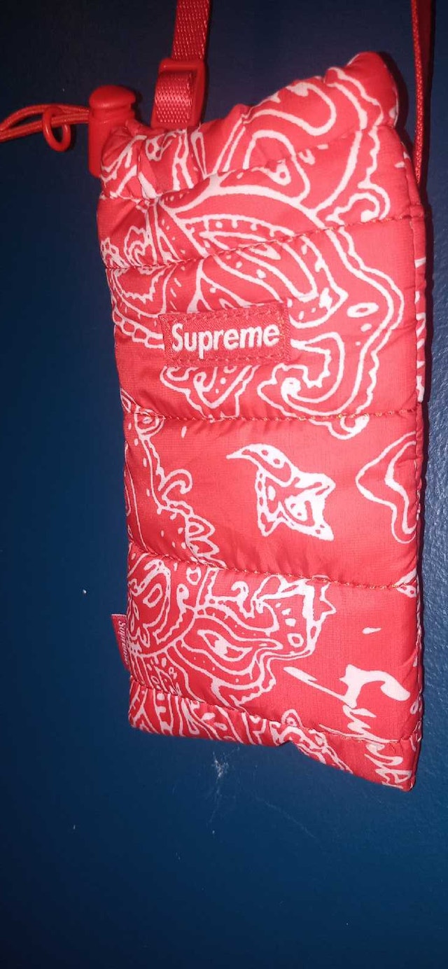 Supreme Bandana Neck Pouch